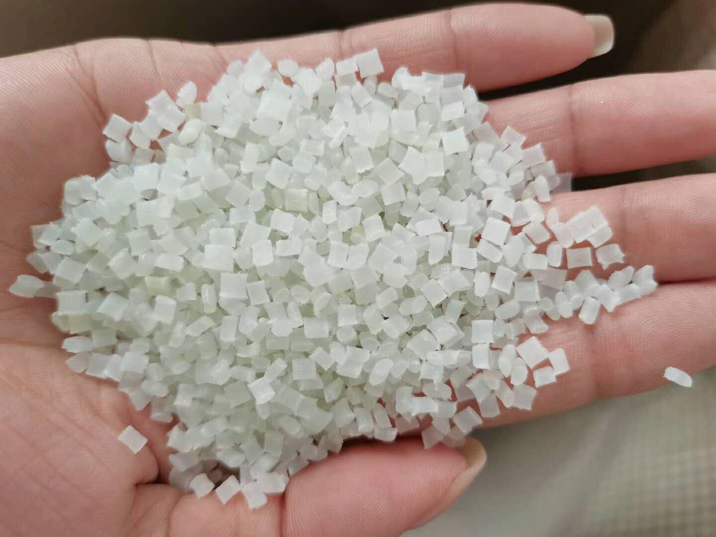 PA尼龍原料脫模困難的解決辦法